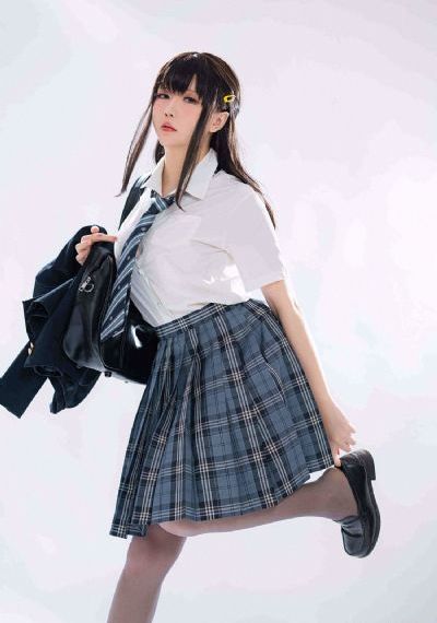 婷婷成人在线播放_BD英语手机免费观看完整